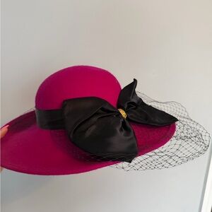 Vintage Elegant Magenta Hat with Black Bow